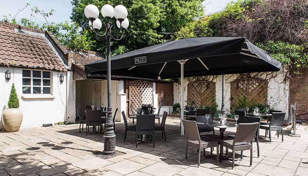 Italian restaurant in Enfield Prezzo Italian Restaurant