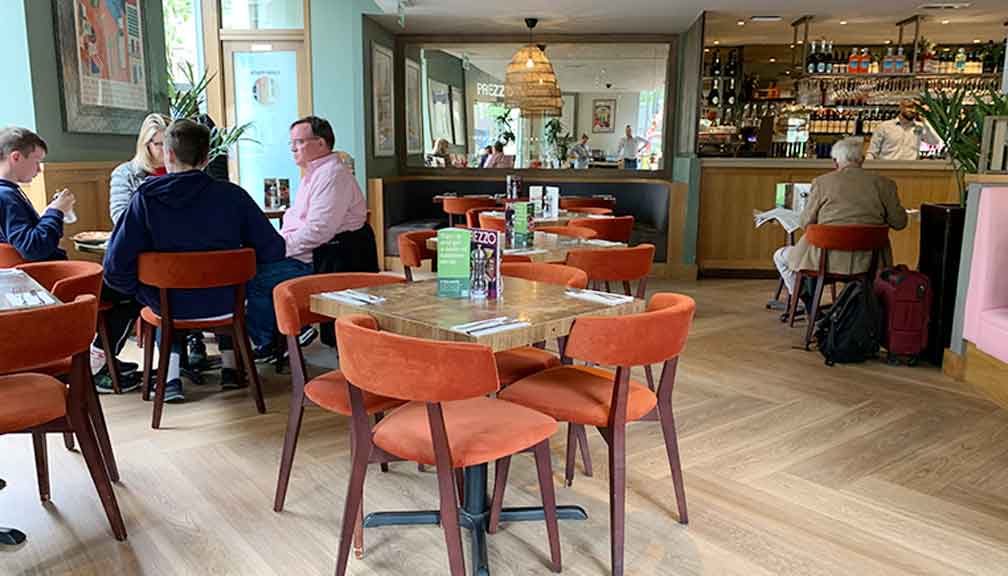 Italian restaurant in Euston Prezzo Italian Restaurant